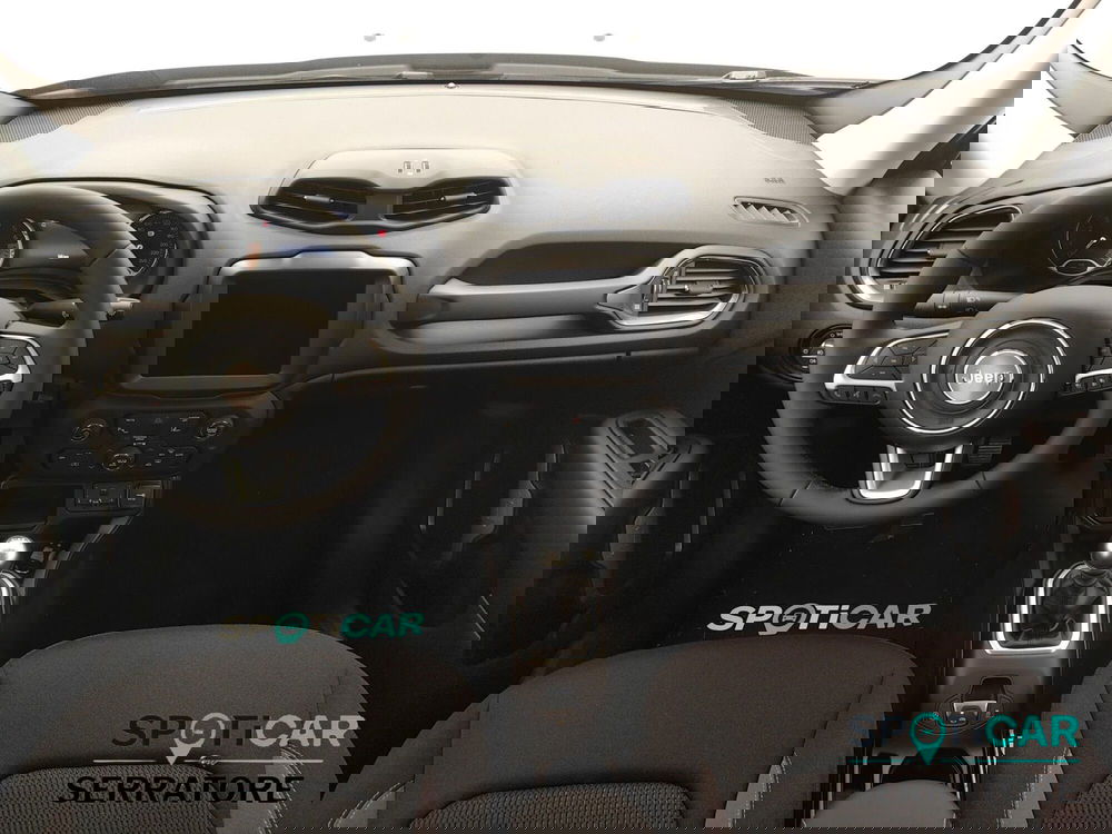 Jeep Renegade nuova a Como (7)