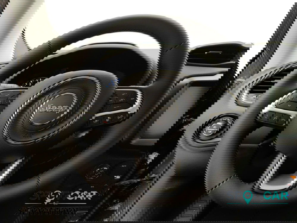 Jeep Renegade nuova a Como (16)