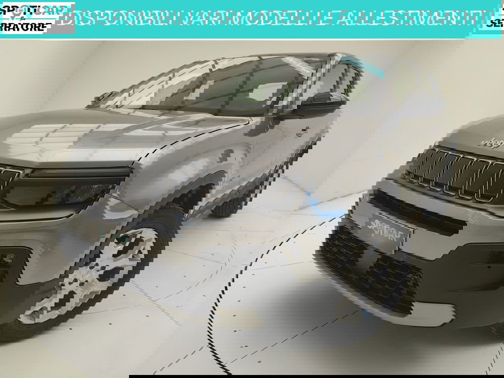 Jeep Avenger nuova a Como