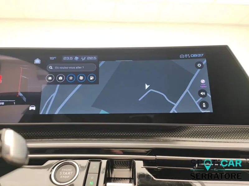 Peugeot 5008 nuova a Como (9)