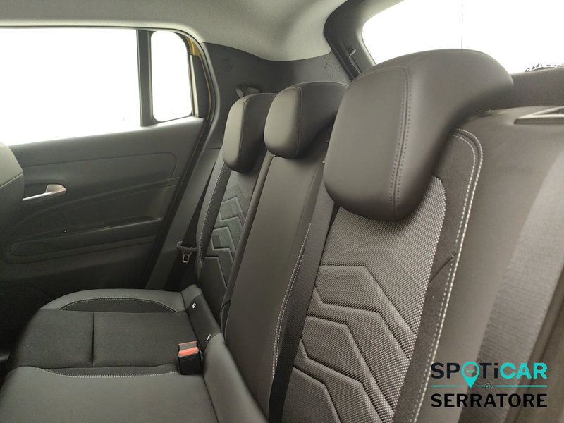 Jeep Avenger nuova a Como (13)