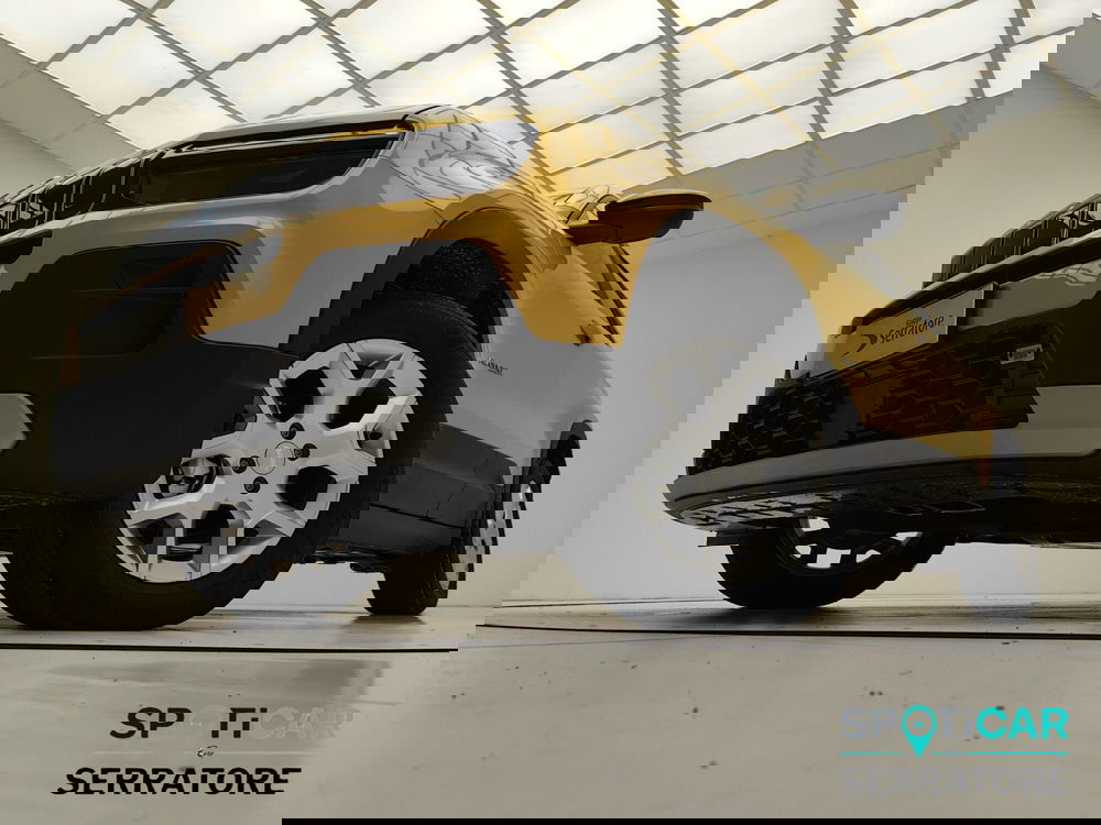 Jeep Avenger nuova a Como (14)