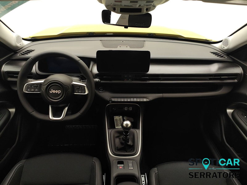 Jeep Avenger nuova a Como (7)