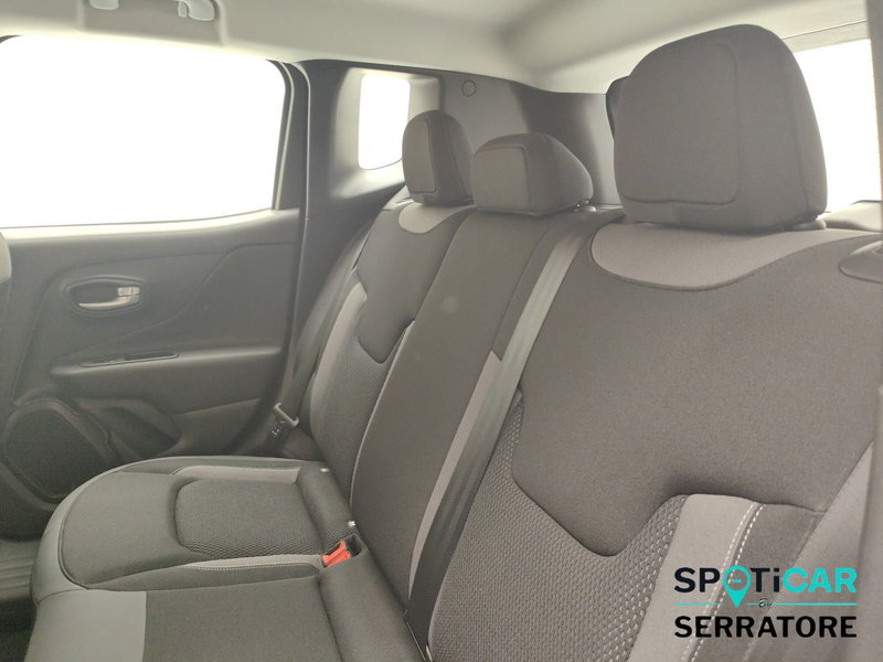 Jeep Renegade nuova a Como (12)