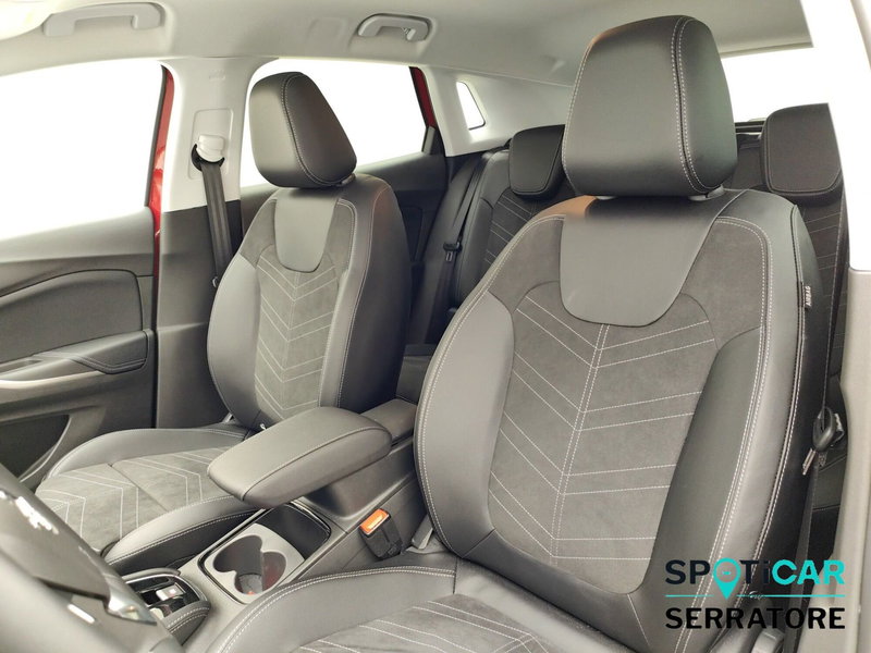 Opel Grandland nuova a Como (11)