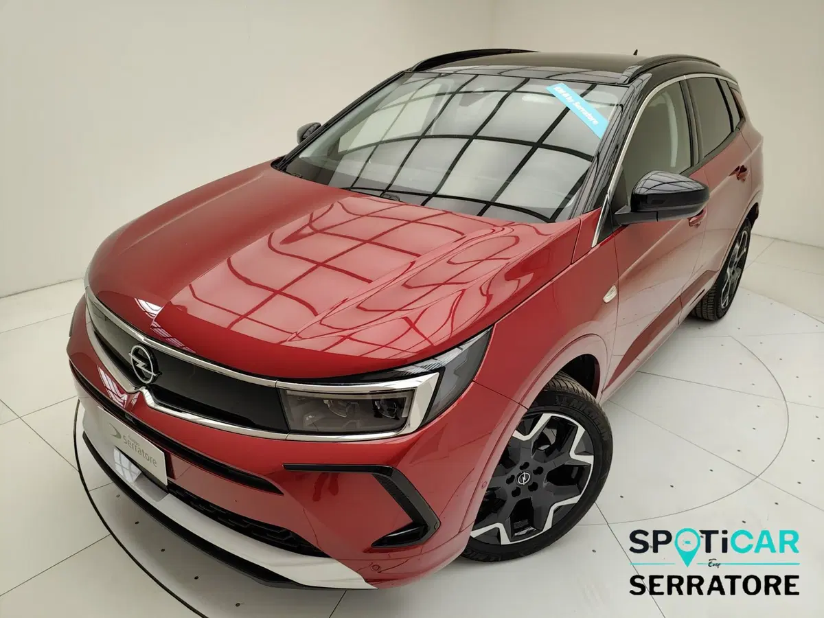 Opel Grandland nuova a Como (14)