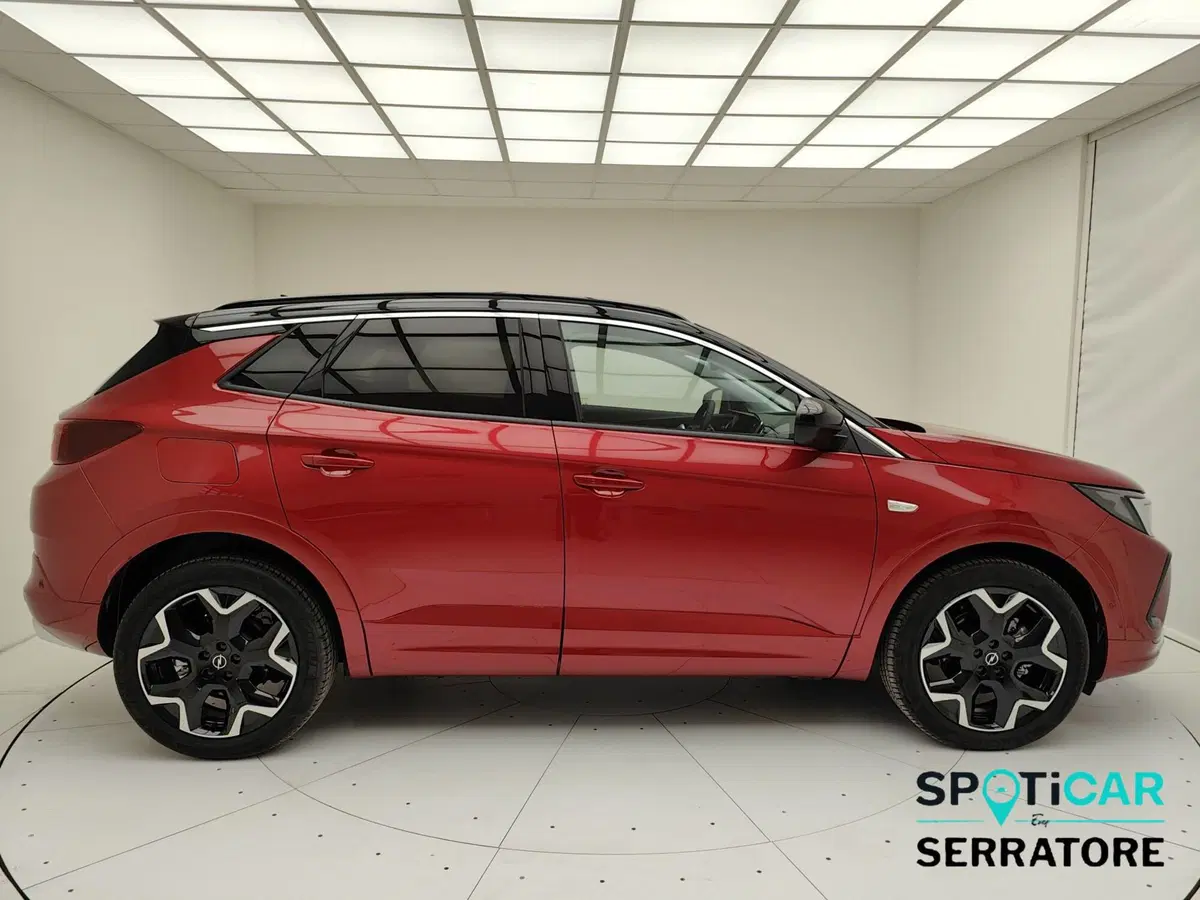 Opel Grandland nuova a Como (20)