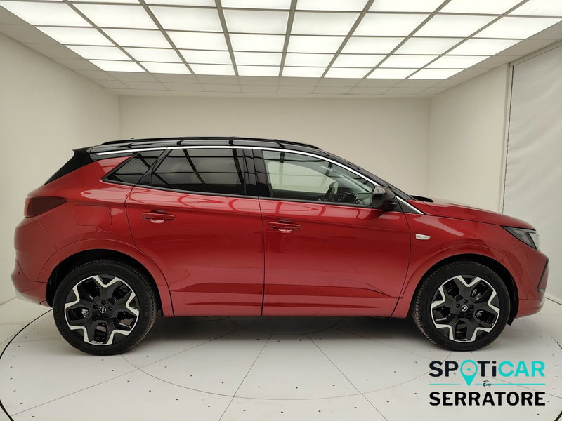 Opel Grandland nuova a Como (20)
