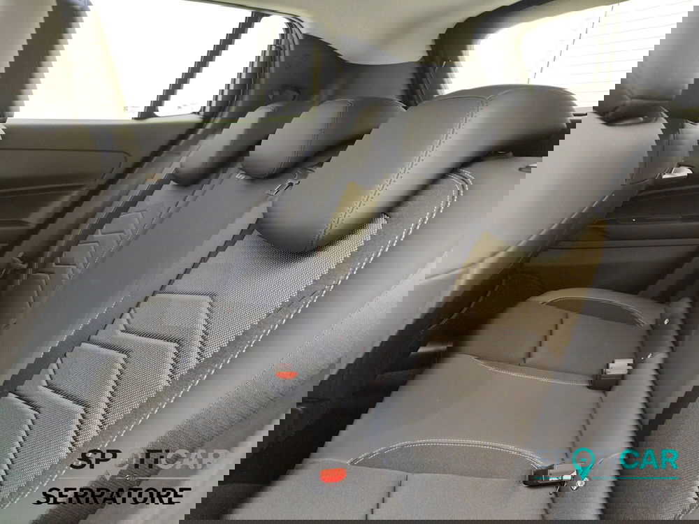 Jeep Avenger nuova a Como (12)