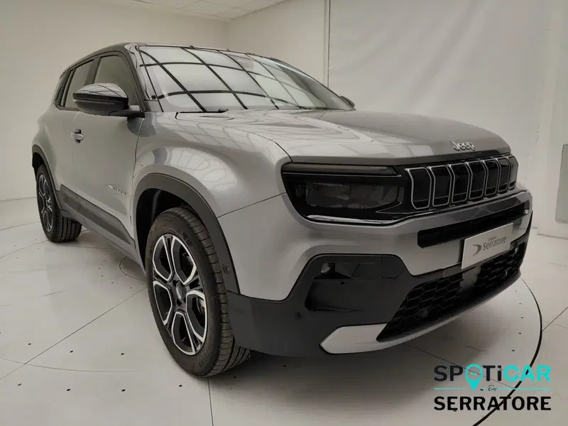 Jeep Avenger nuova a Como (3)
