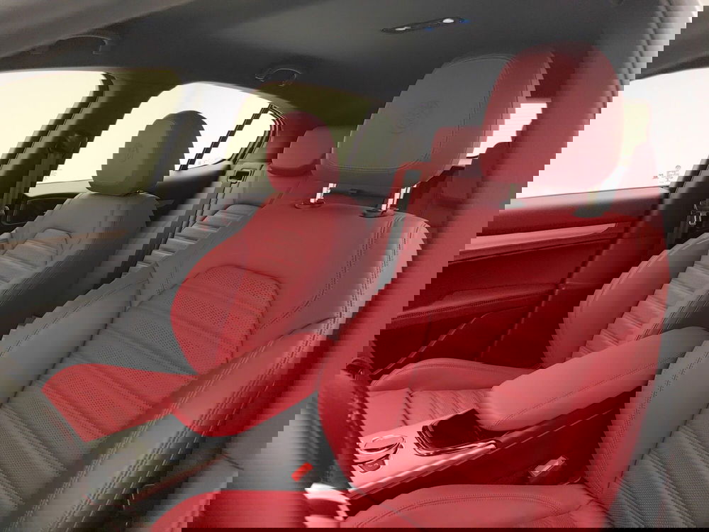 Alfa Romeo Stelvio nuova a Como (13)