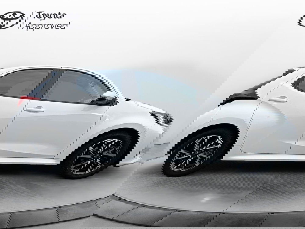 Toyota Yaris usata a Como (9)