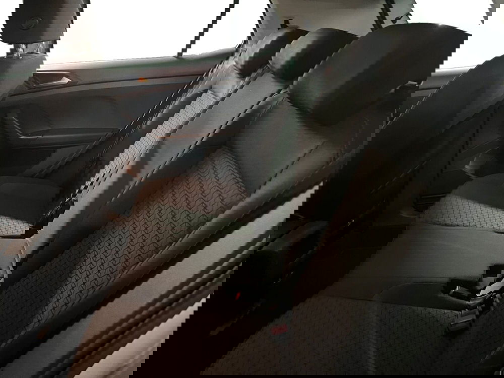 Volkswagen T-Cross usata a Modena (13)