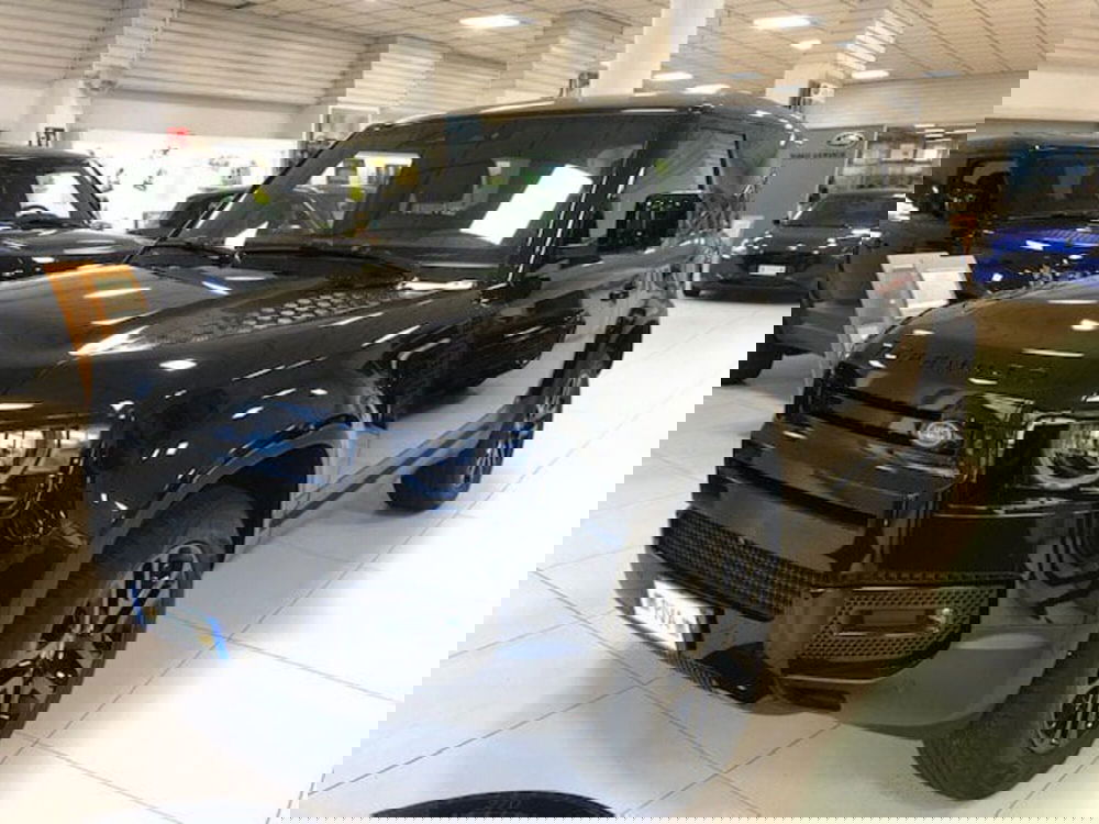 Land Rover Defender usata a Milano