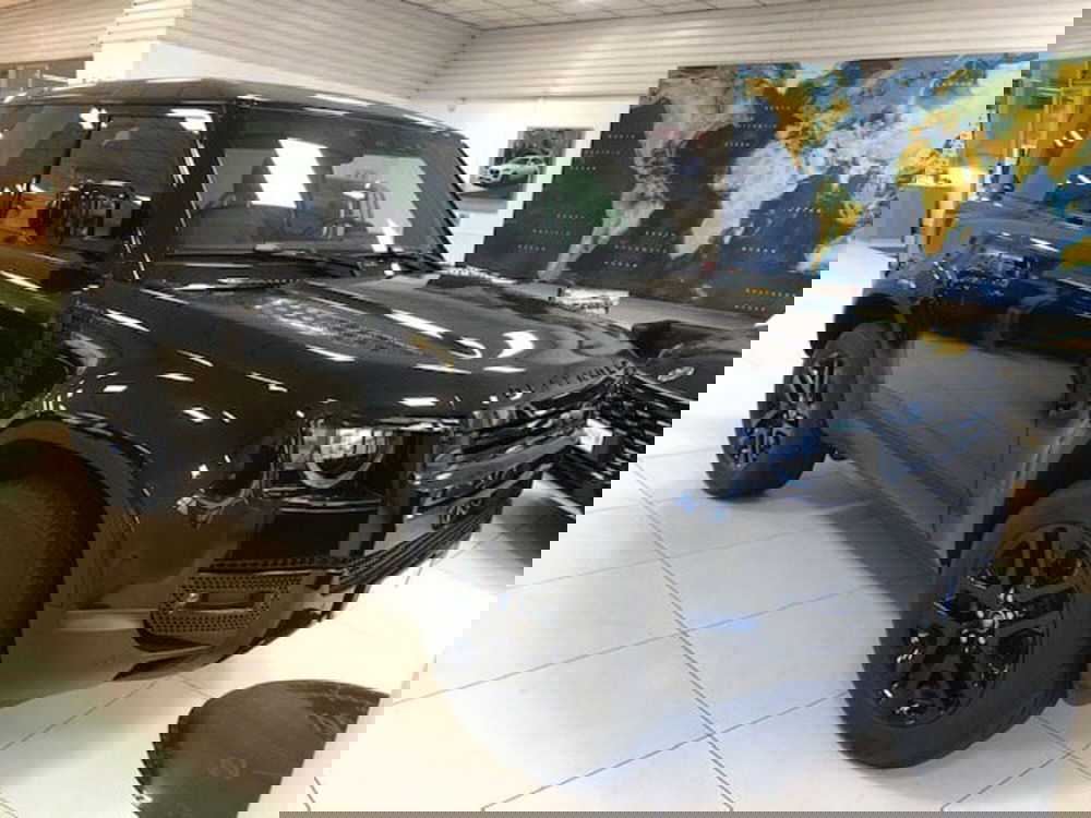 Land Rover Defender usata a Milano (2)