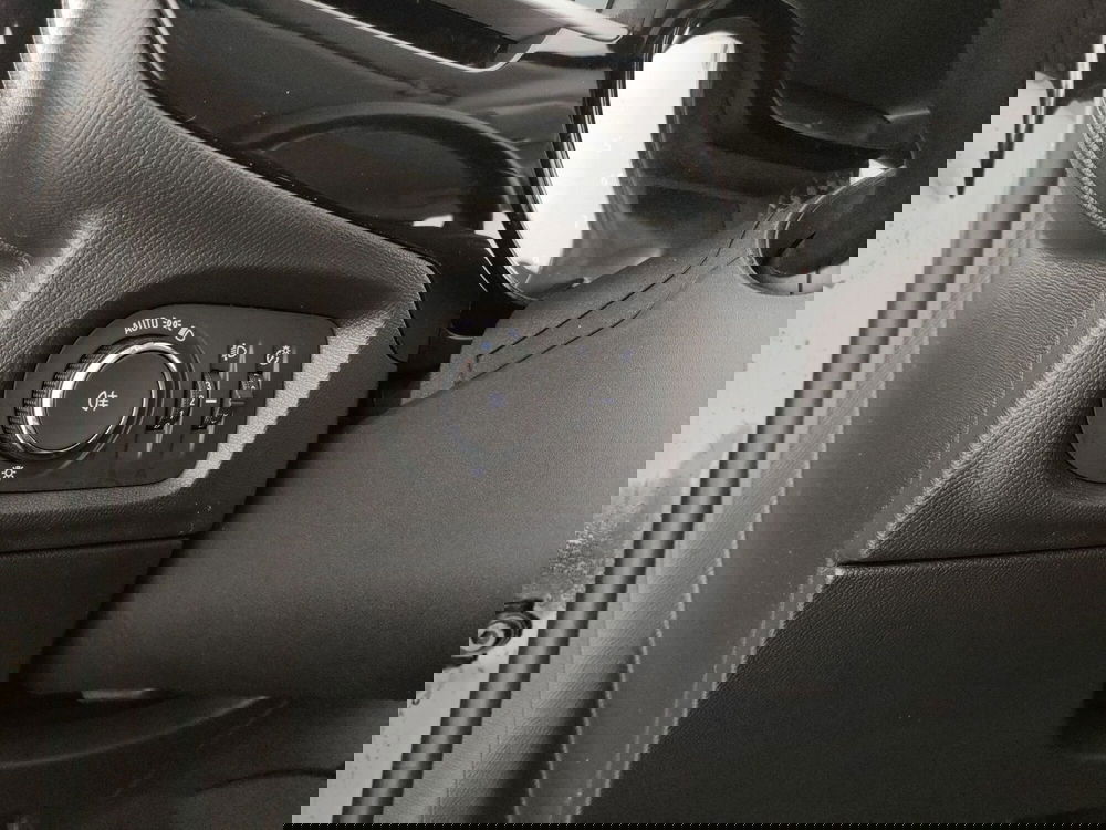 Opel Corsa usata a Caserta (20)