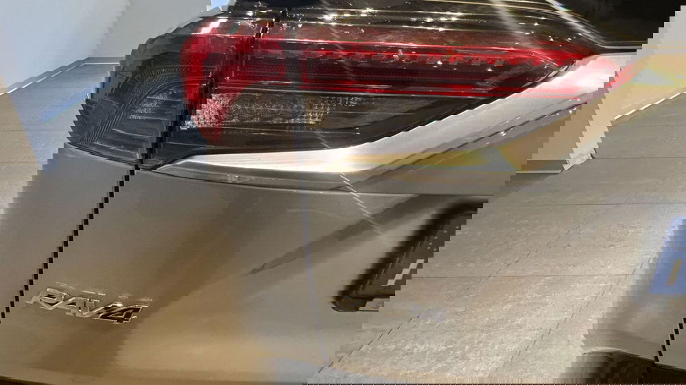Toyota Rav4 usata a Brescia (17)