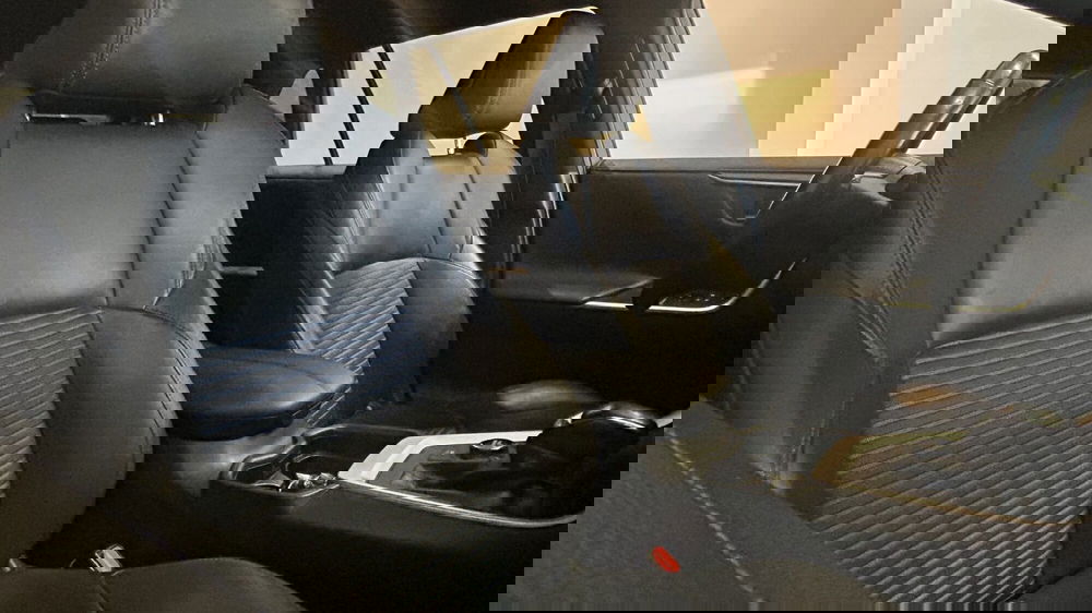 Toyota Rav4 usata a Brescia (9)