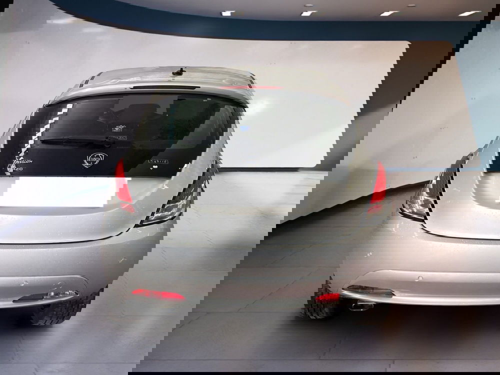 Lancia Ypsilon usata a Torino (5)