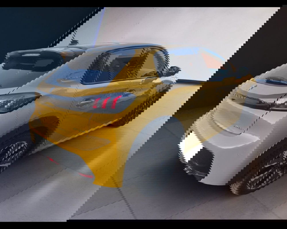 Peugeot 208 usata a Torino (10)