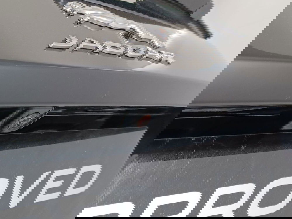 Jaguar E-Pace usata a Torino (16)