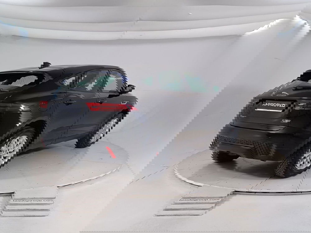 Jaguar E-Pace usata a Torino (2)