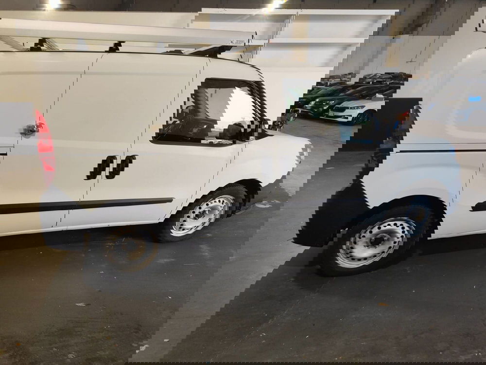 Fiat Doblò Furgone usata a Milano (5)