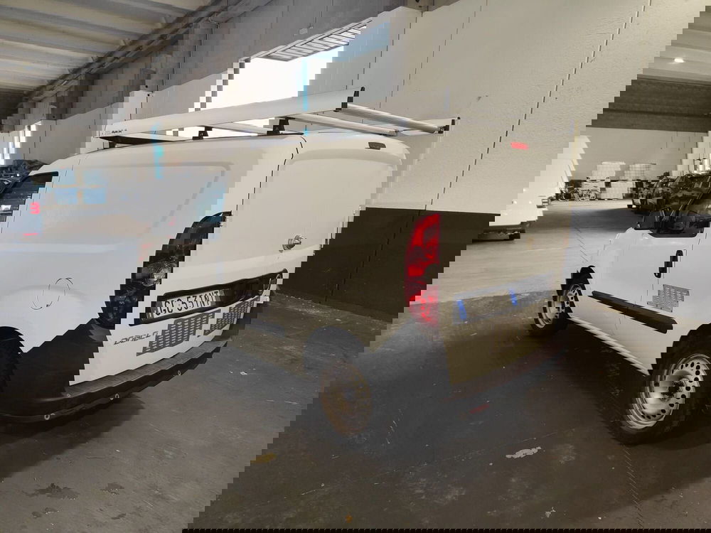 Fiat Doblò Furgone usata a Milano (7)