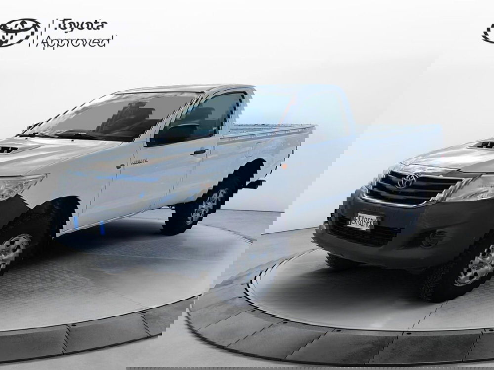 Toyota Hilux usata a Ragusa