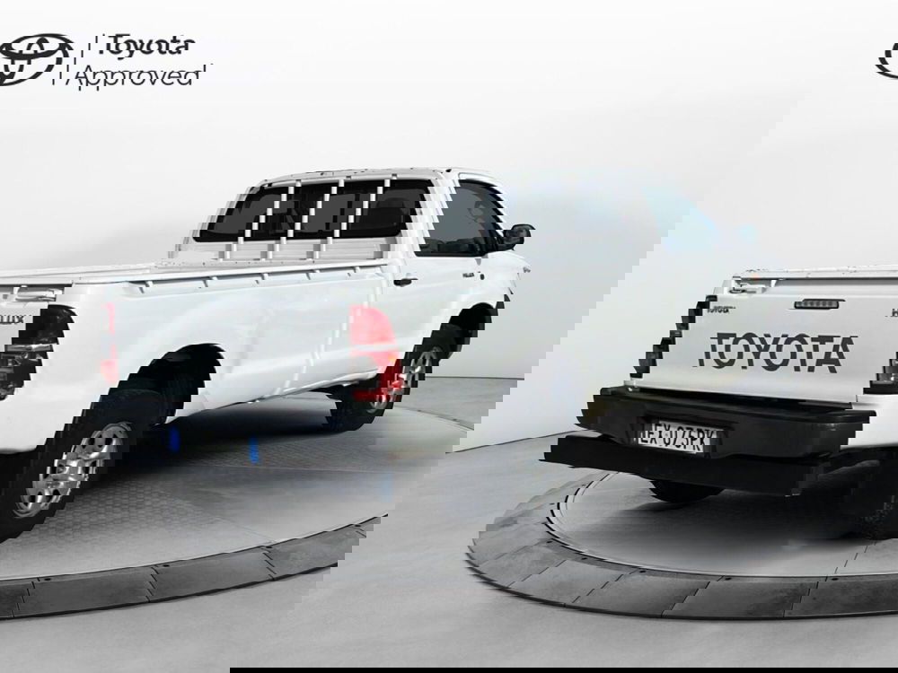 Toyota Hilux usata a Ragusa (4)