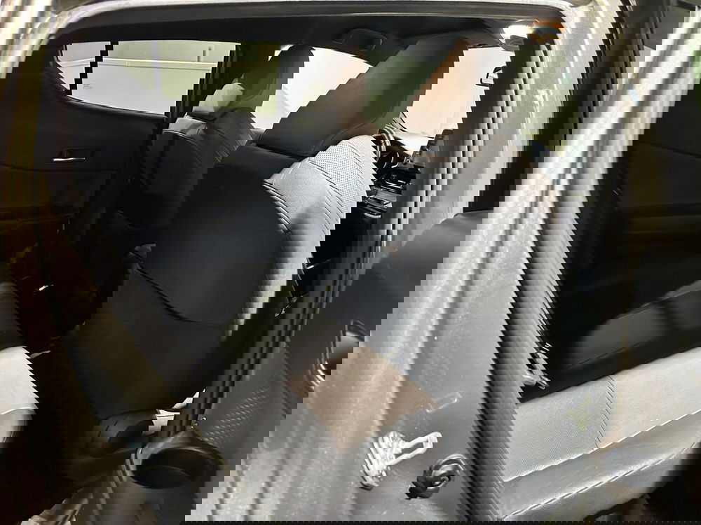 Toyota Toyota C-HR usata a Milano (5)