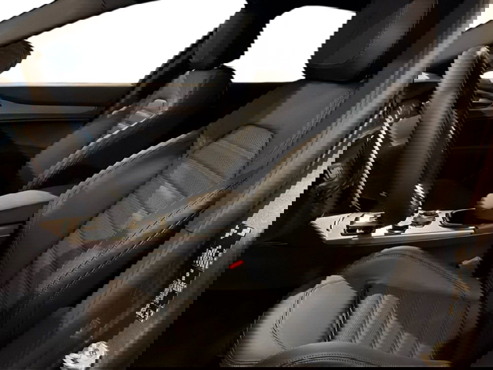 Alfa Romeo Stelvio nuova a Campobasso (16)