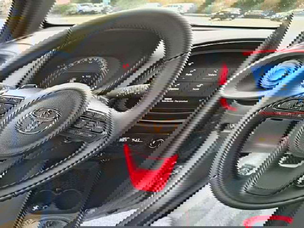 Toyota Aygo X usata a Pesaro-Urbino (8)