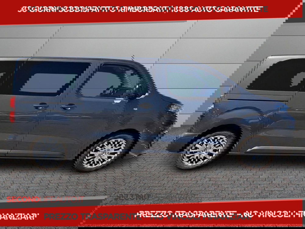 Peugeot e-Traveller usata a Roma (2)