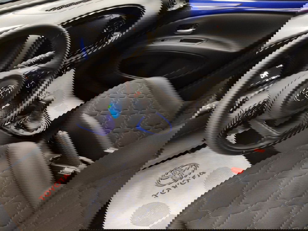 Toyota Aygo X usata a Roma (13)