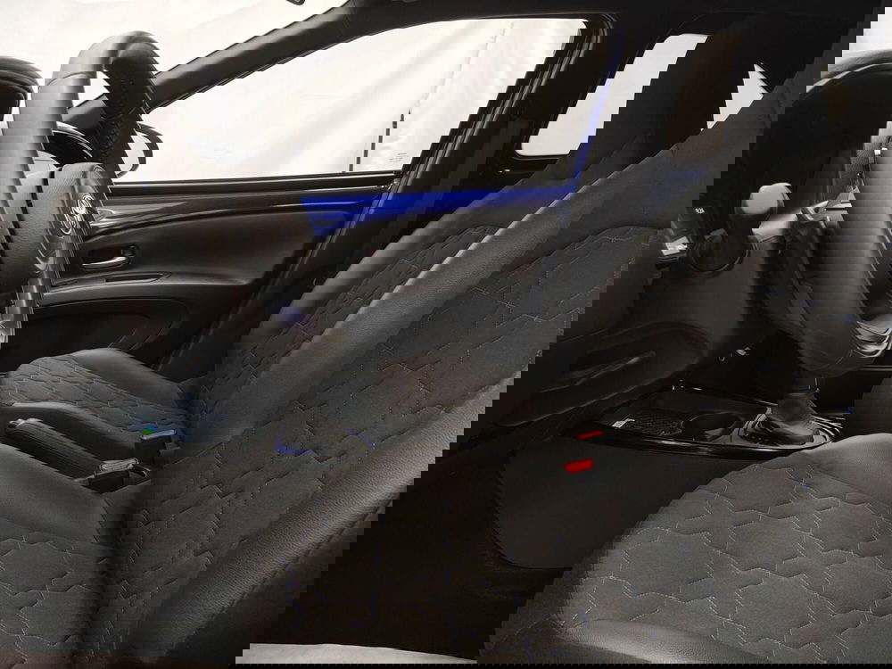 Toyota Aygo X usata a Roma (15)