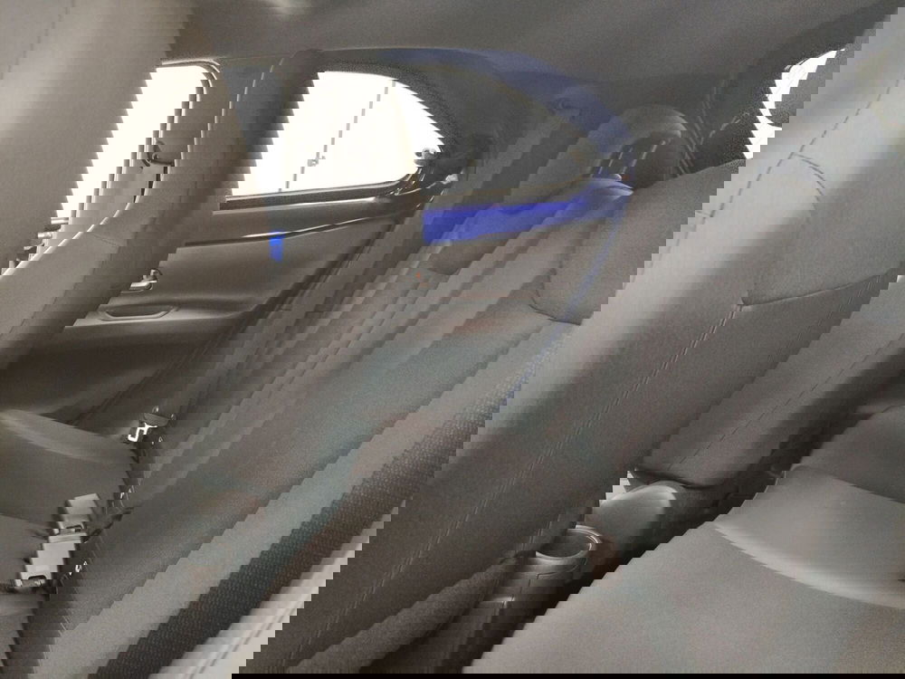 Toyota Aygo X usata a Roma (16)