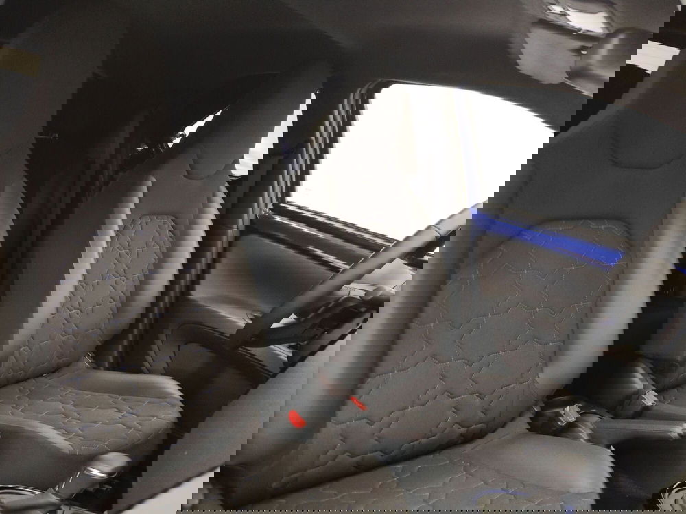 Toyota Aygo X usata a Roma (7)