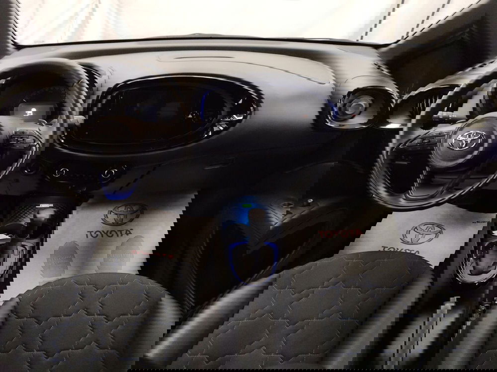 Toyota Aygo X usata a Roma (9)