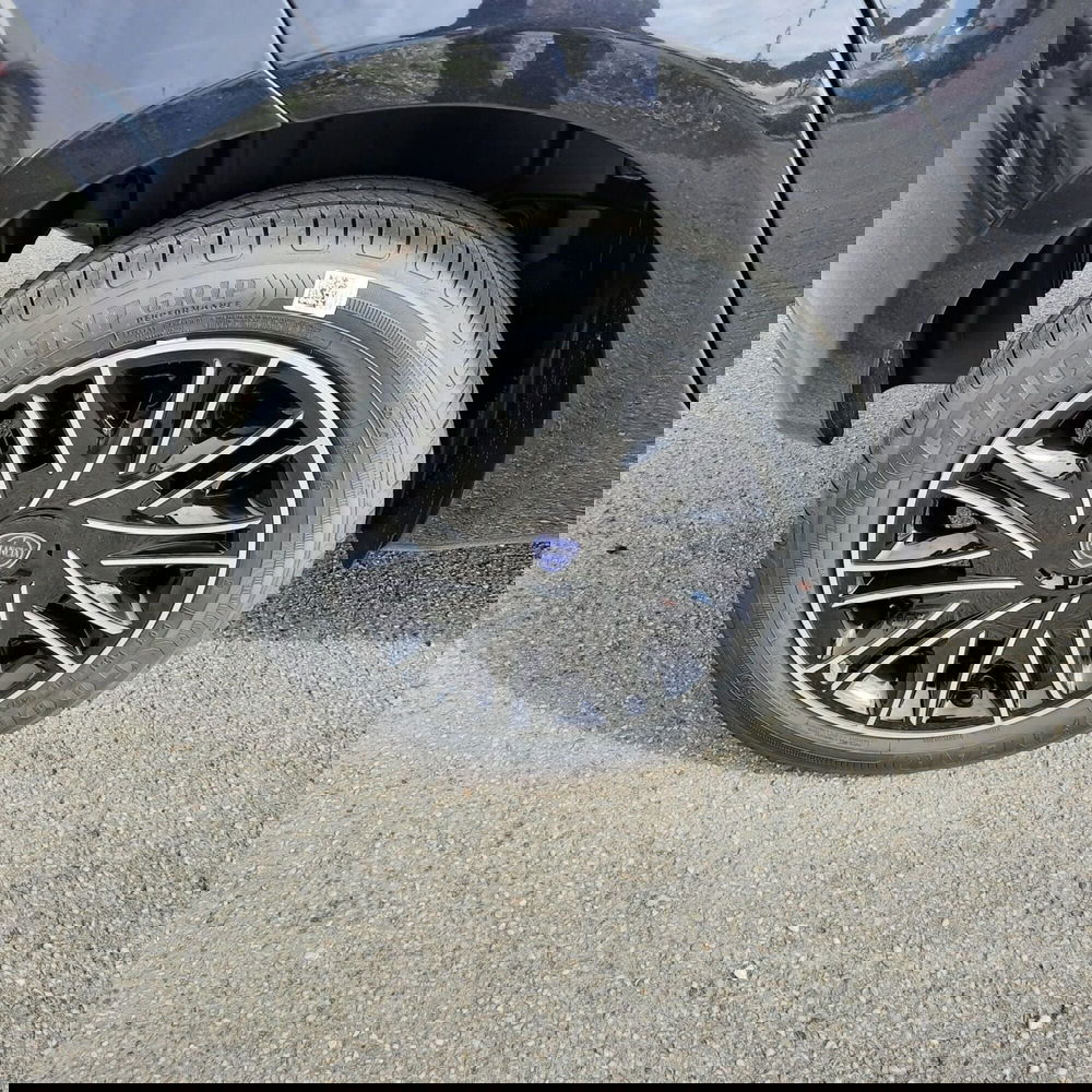 Lancia Ypsilon nuova a La Spezia (9)