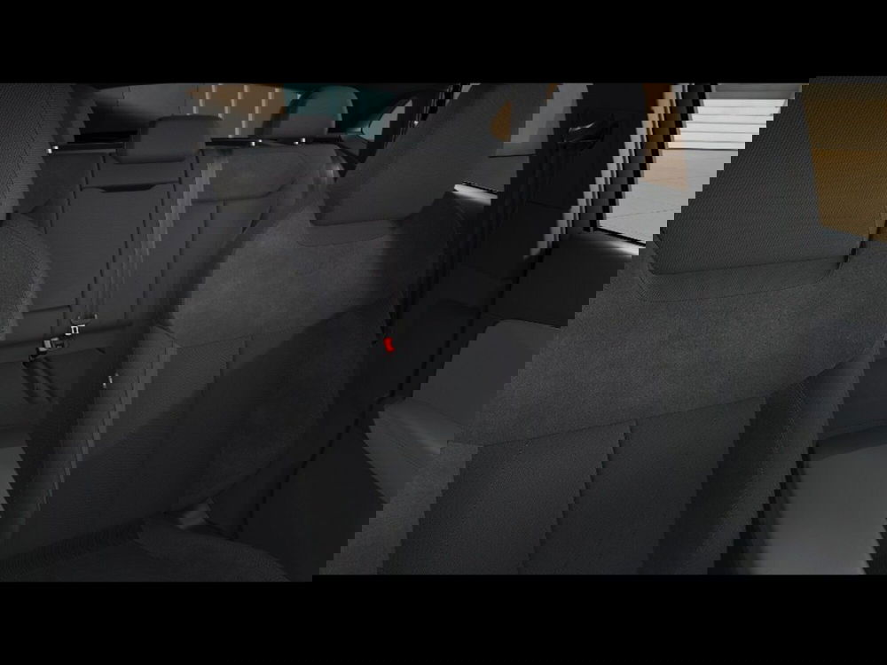 Audi Q3 Sportback nuova a Livorno (11)