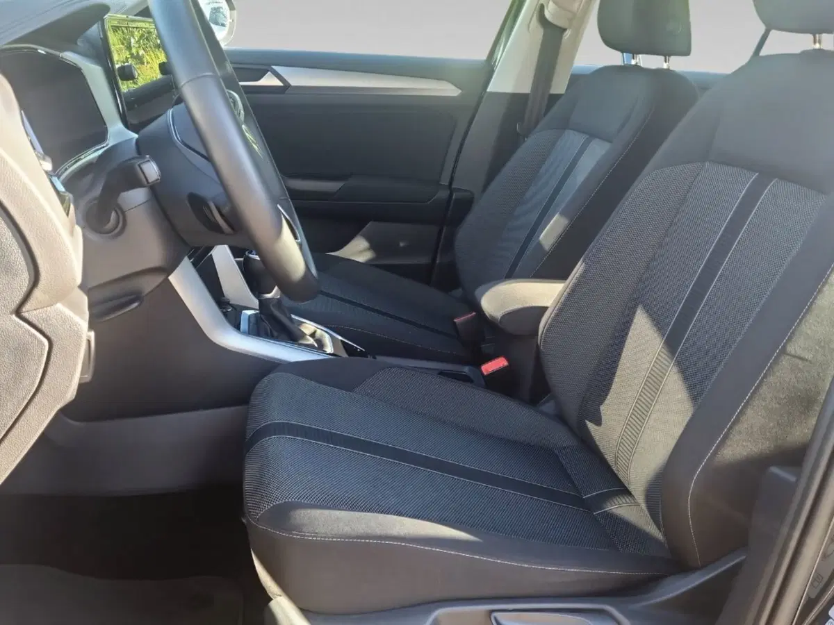 Volkswagen T-Roc usata a Livorno (10)
