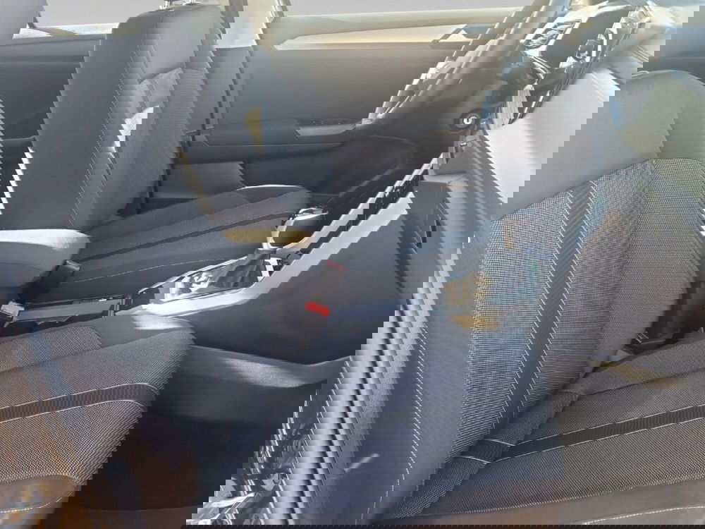 Volkswagen T-Roc usata a Livorno (12)