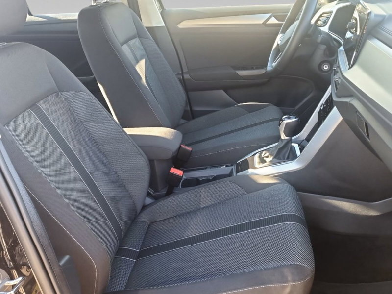 Volkswagen T-Roc usata a Livorno (12)