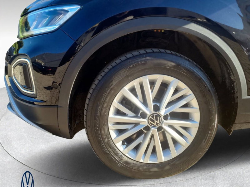 Volkswagen T-Roc usata a Livorno (15)
