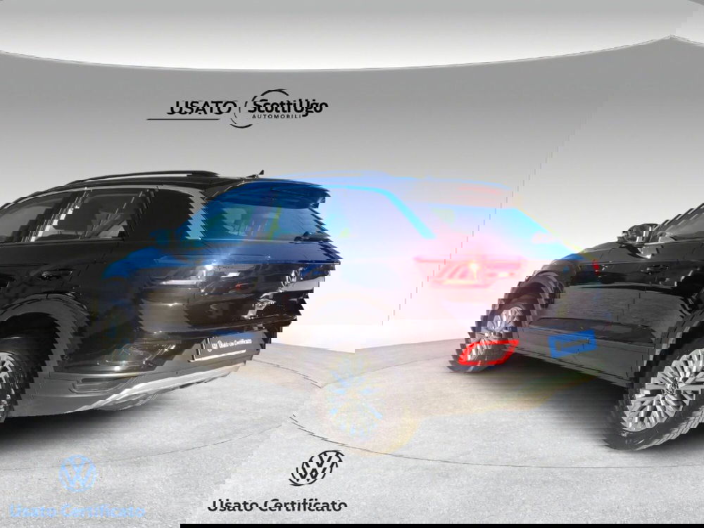 Volkswagen T-Roc usata a Livorno (4)