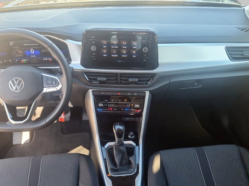 Volkswagen T-Roc usata a Livorno (9)