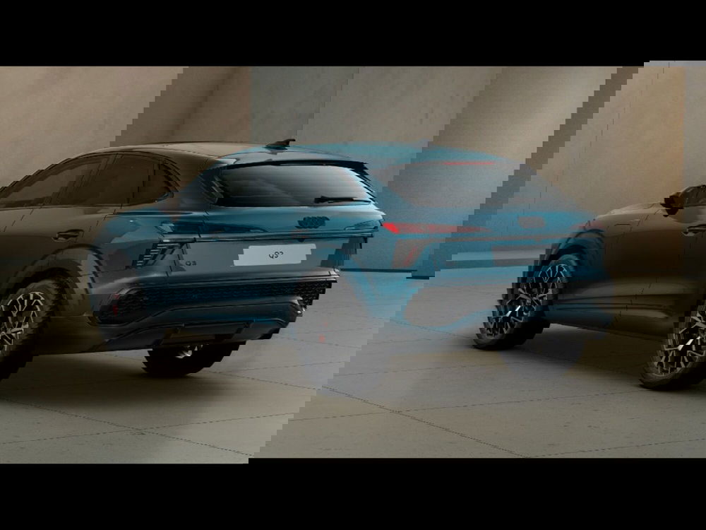 Audi Q3 Sportback nuova a Firenze (3)