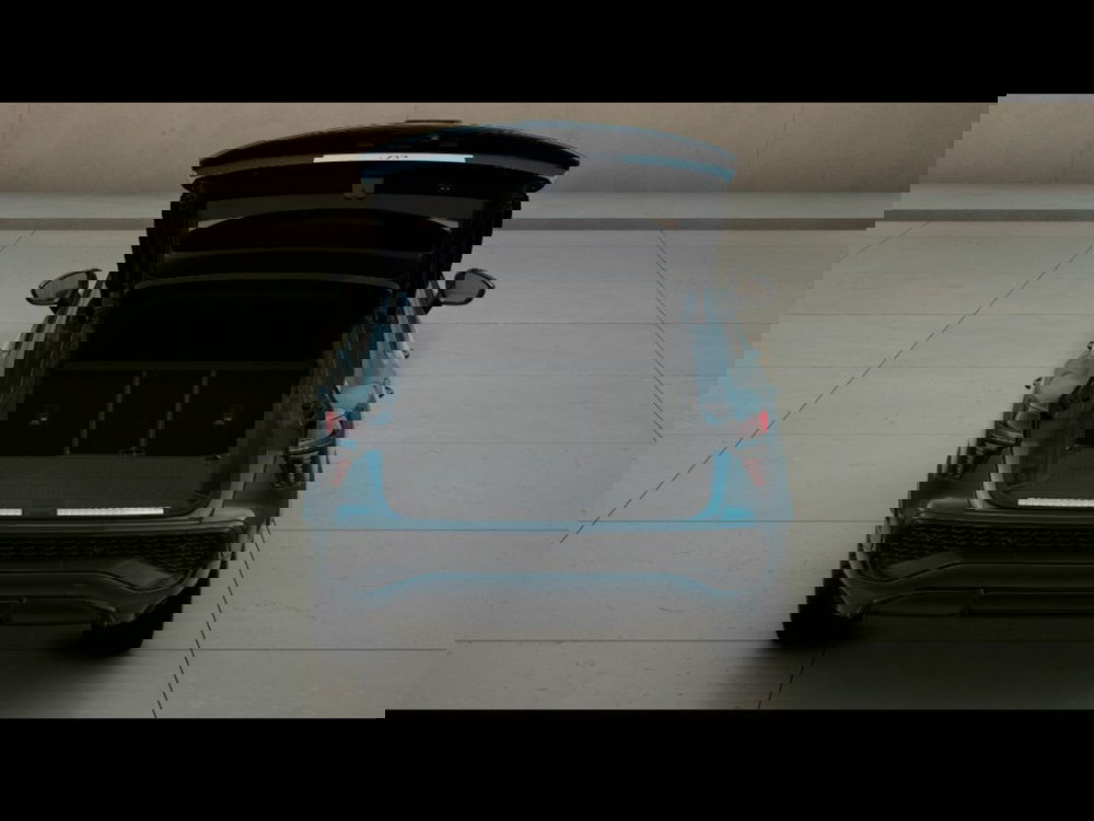 Audi Q3 Sportback nuova a Firenze (5)