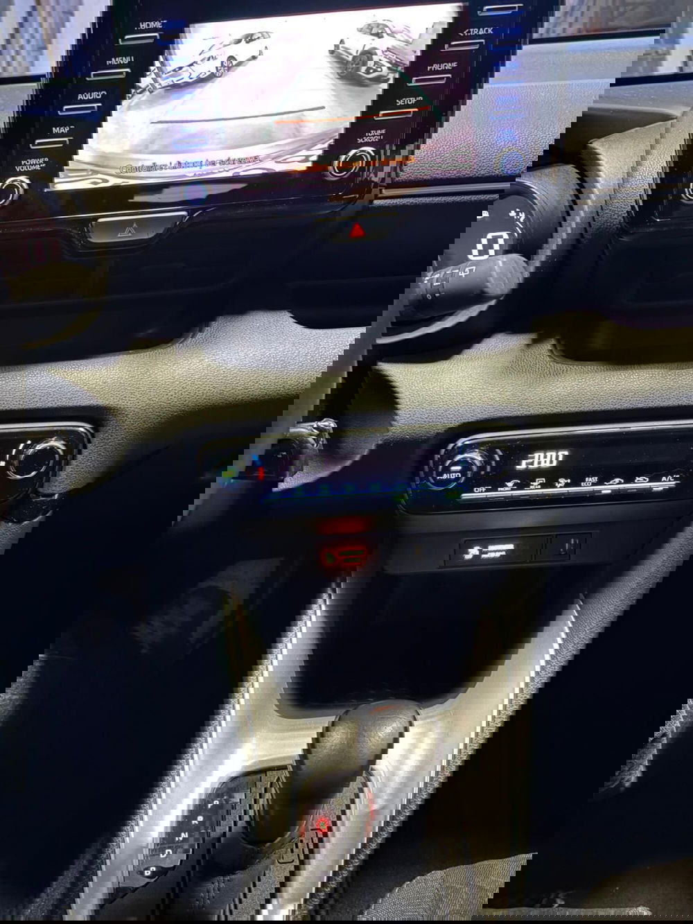 Toyota Yaris usata a Torino (8)